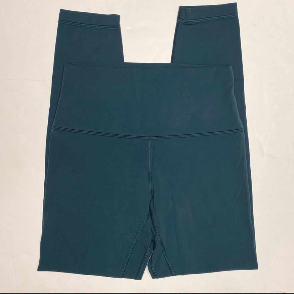 Lululemon Align 25” Submarine